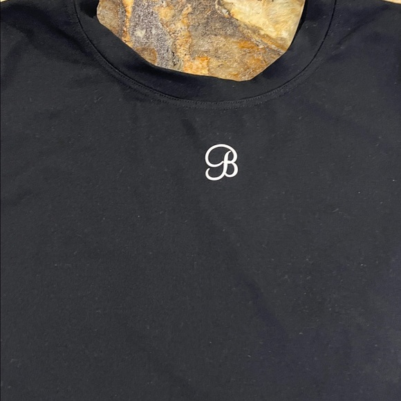 Bombshell crop top size medium (could fit a small well) - Picture 3 of 6